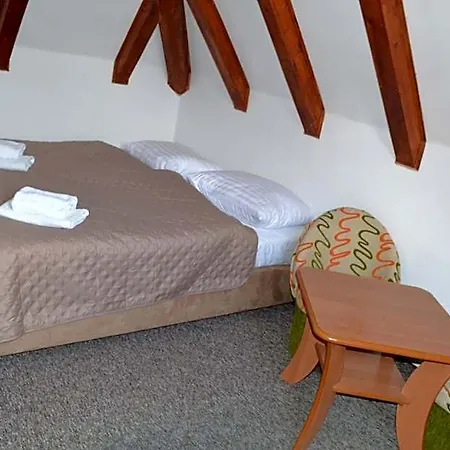 Inn Pod Skarpa *