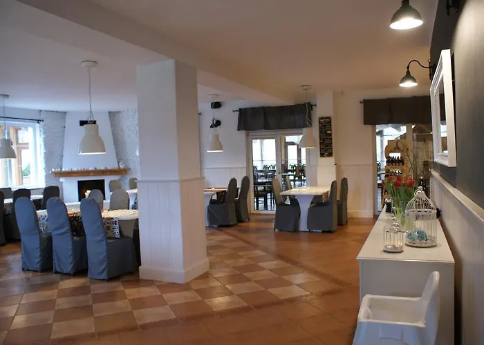 Pod Skarpa מיז'לקוויצה